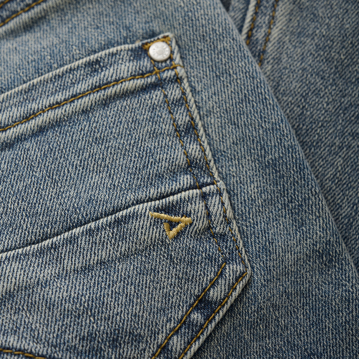 2700 Skinny Fit | Used Medium Denim