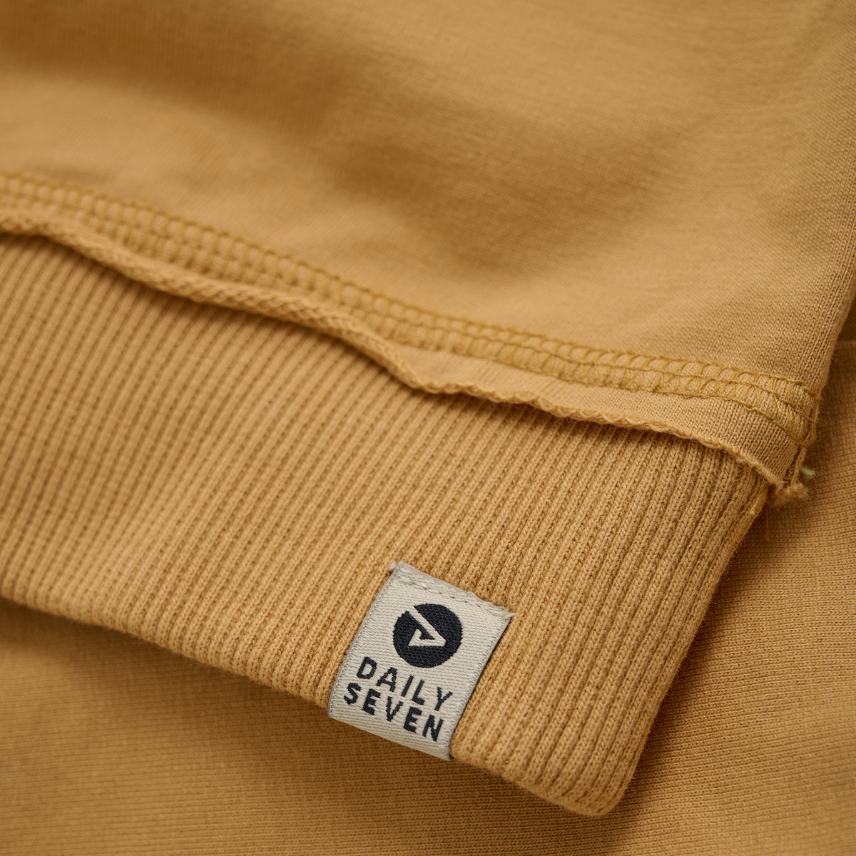 Oversized Sweater Backprint | Light Chestnut