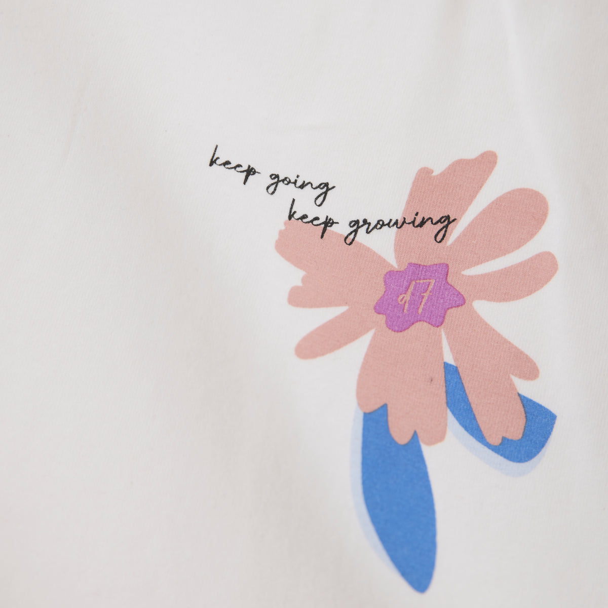 T-shirt Flower Artwork