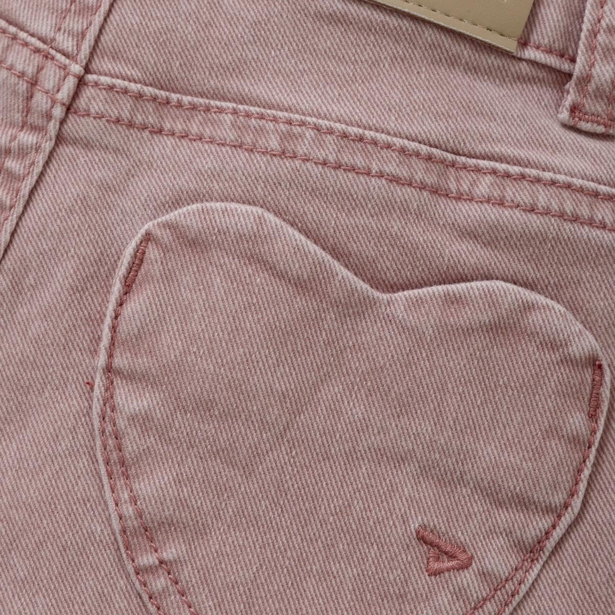 2500 Mom Fit Heart Pocket | Pale Mauve